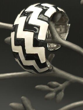 Vintage Rare Kenneth Lane Made in USA Black & White Enamel Hinged Cuff Bracelet